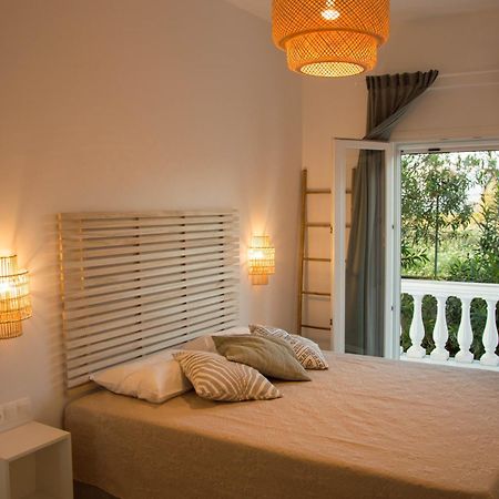 Aristidis Apartments Агиос Георгиос Екстериор снимка