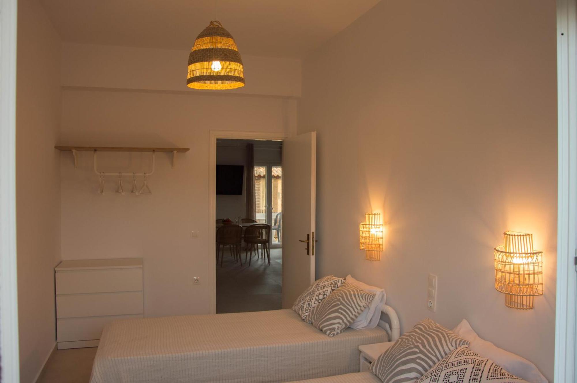 Aristidis Apartments Агиос Георгиос Екстериор снимка