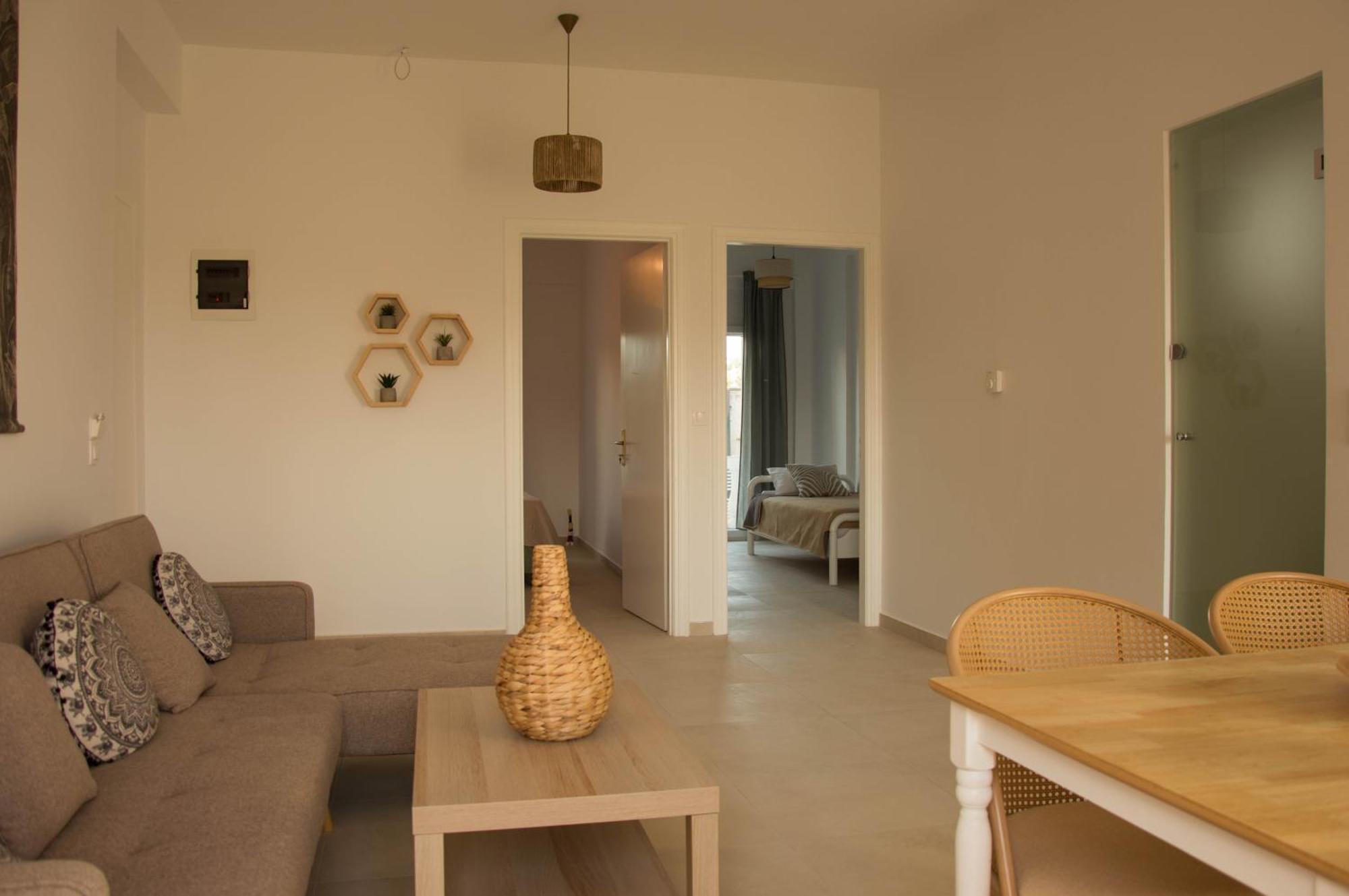 Aristidis Apartments Агиос Георгиос Екстериор снимка