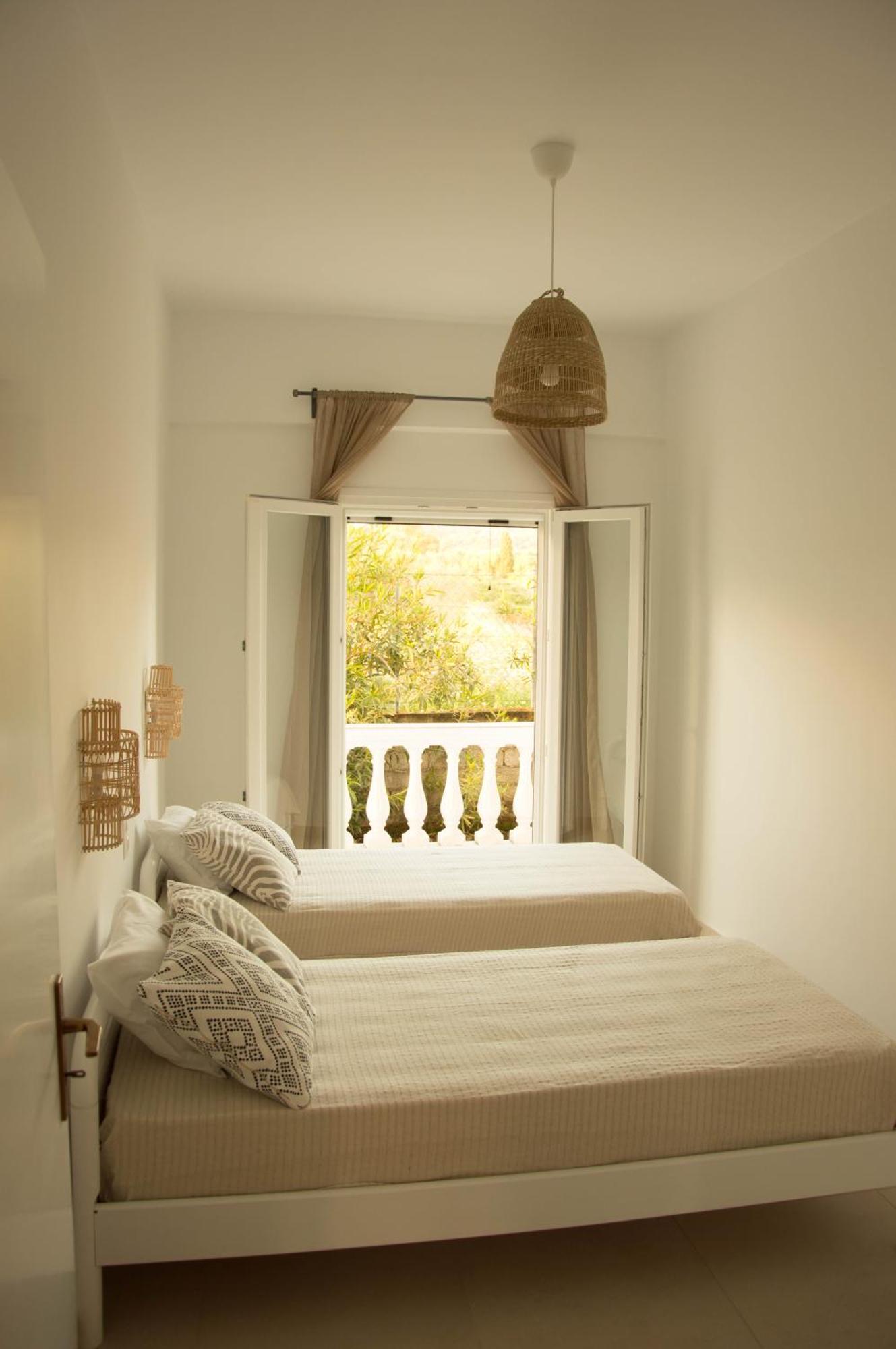 Aristidis Apartments Агиос Георгиос Екстериор снимка