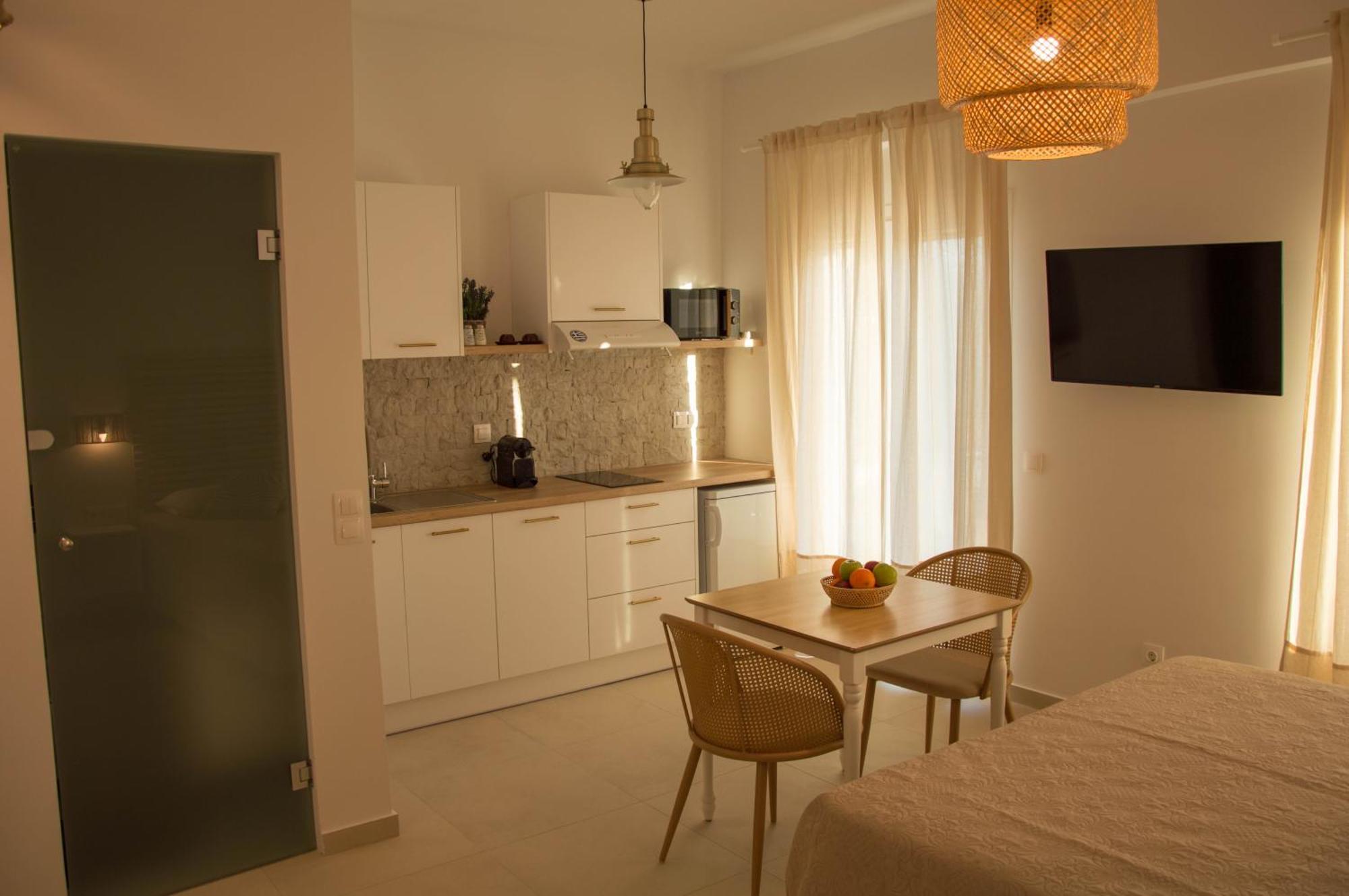 Aristidis Apartments Агиос Георгиос Екстериор снимка