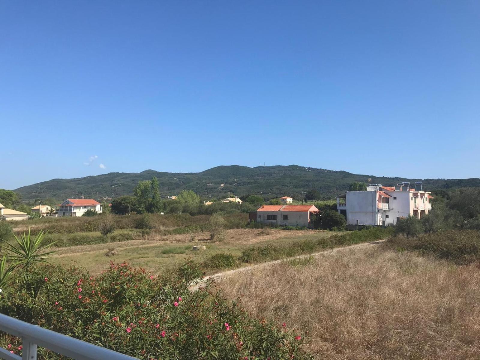 Aristidis Apartments Агиос Георгиос Екстериор снимка
